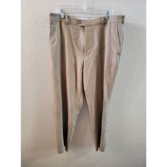 Stafford Essentials Men's Khaki Classic Fit Dress Pants Size 38/30 - Picture 1 of 4
